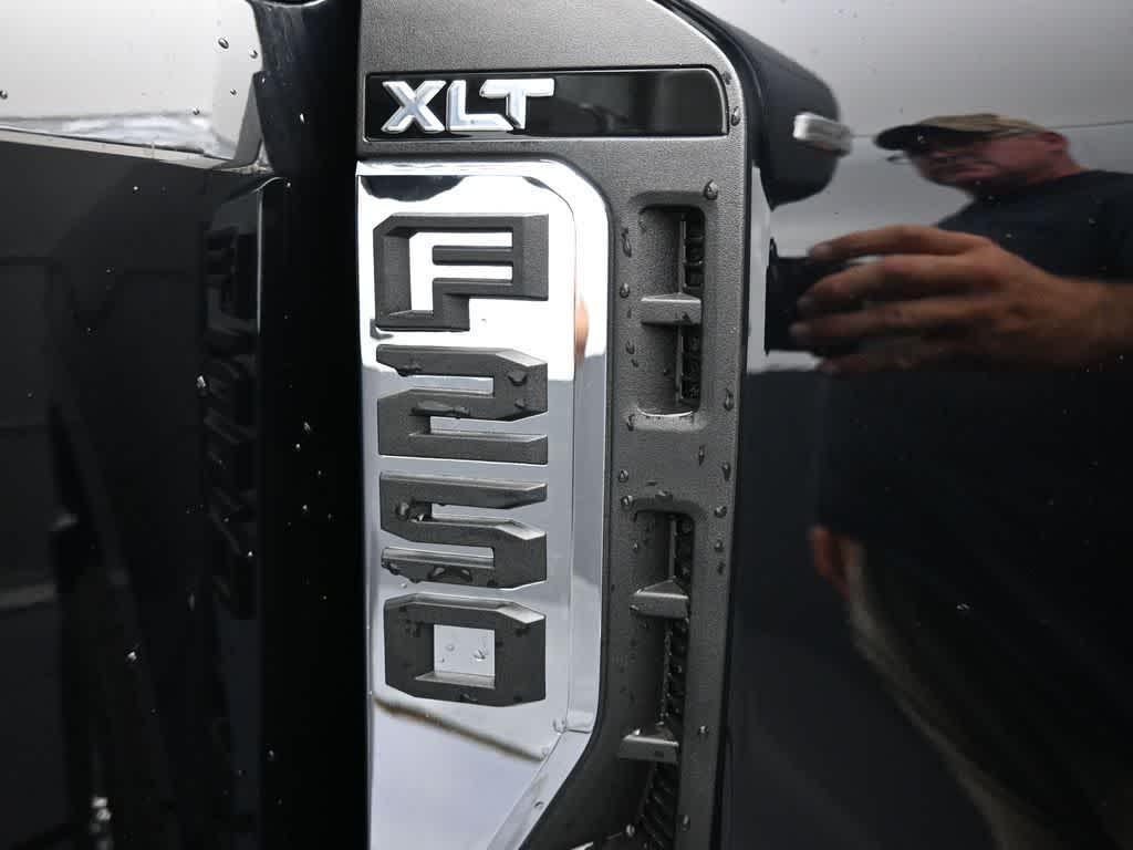 new 2025 Ford F-250 car, priced at $67,758