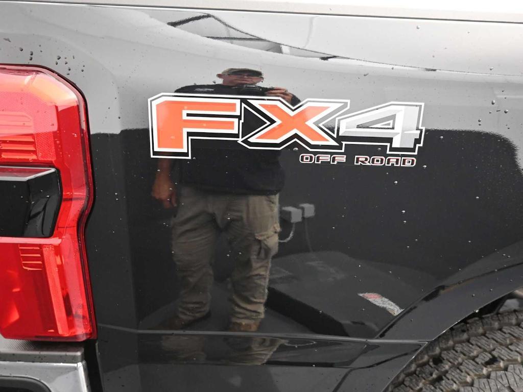 new 2025 Ford F-250 car, priced at $67,758