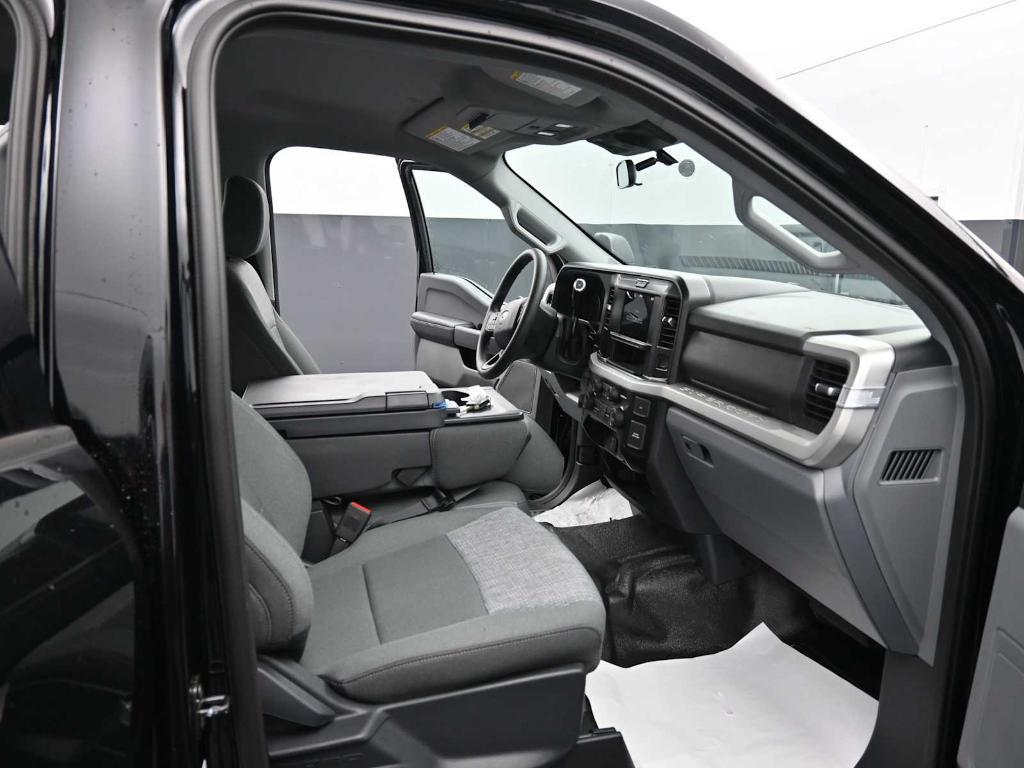 new 2025 Ford F-250 car, priced at $67,758