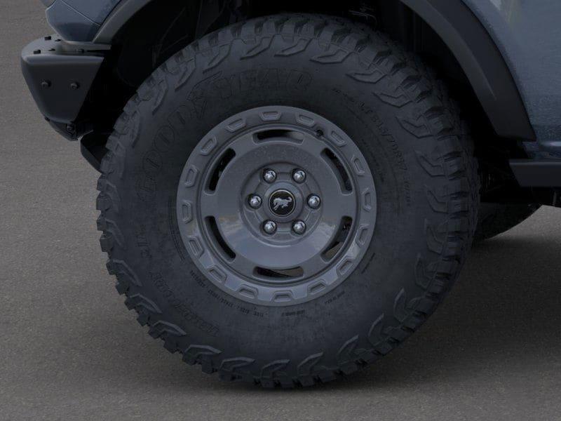 new 2025 Ford Bronco car, priced at $62,575