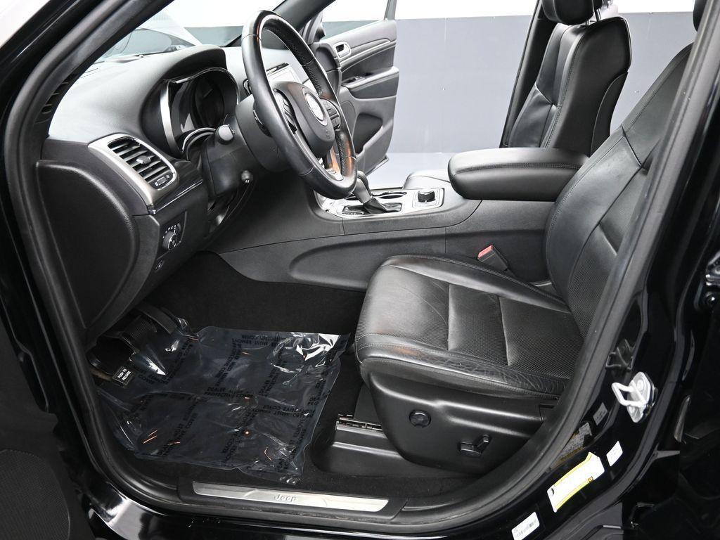 used 2019 Jeep Grand Cherokee car, priced at $20,673