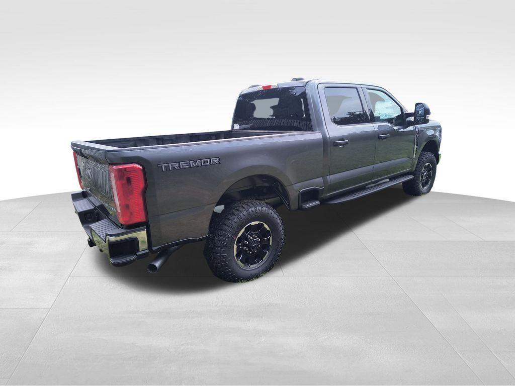 new 2025 Ford F-350 car, priced at $62,026