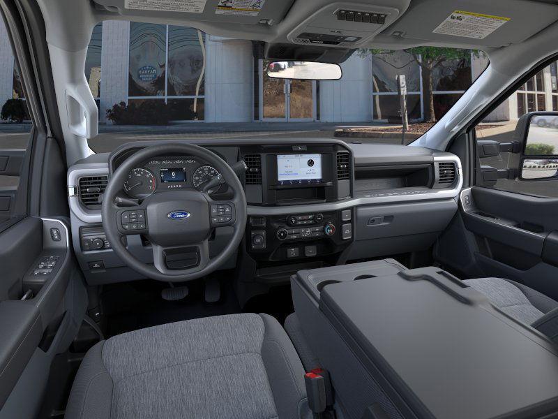 new 2025 Ford F-350 car, priced at $59,633