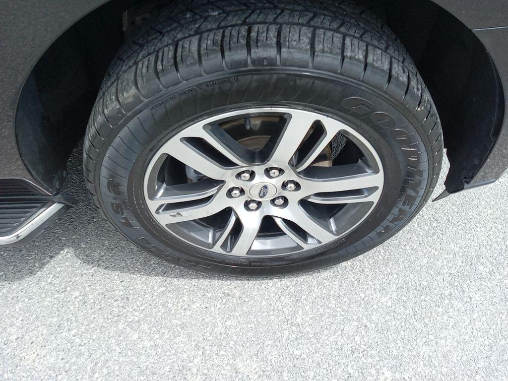 used 2022 Ford Expedition car, priced at $44,573