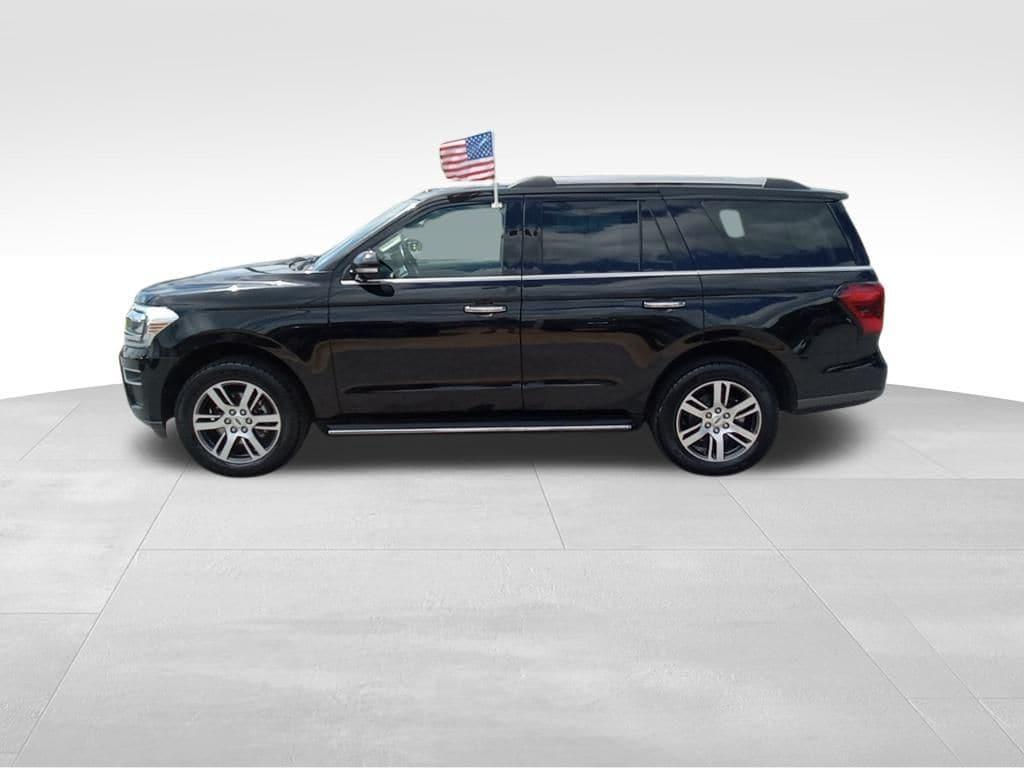 used 2022 Ford Expedition car, priced at $44,573