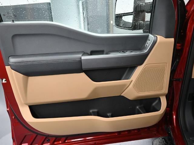 new 2025 Ford F-350 car, priced at $53,161