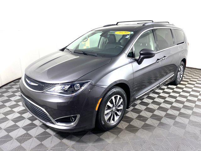 used 2020 Chrysler Pacifica car, priced at $20,900