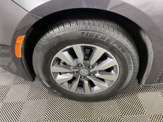 used 2020 Chrysler Pacifica car, priced at $20,900