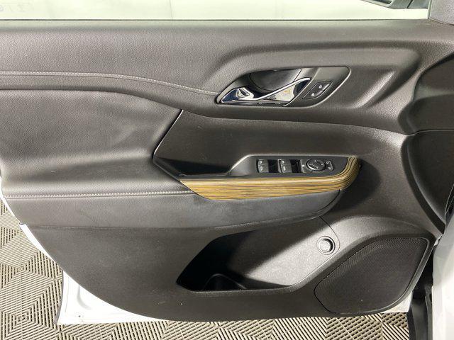 used 2023 GMC Acadia car, priced at $28,300