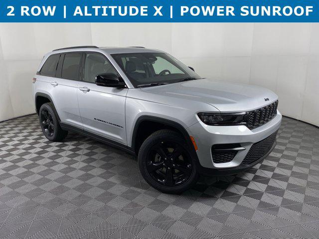 new 2025 Jeep Grand Cherokee car, priced at $43,410