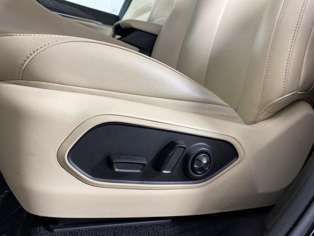 used 2023 Jeep Grand Cherokee car, priced at $35,630