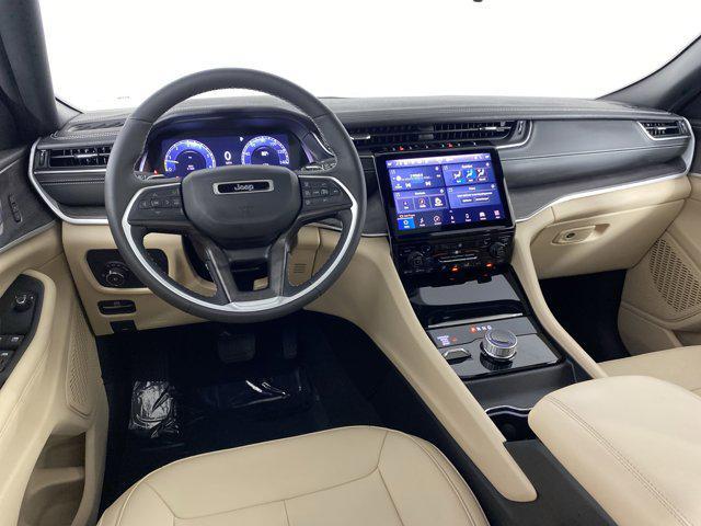 used 2023 Jeep Grand Cherokee car, priced at $35,630