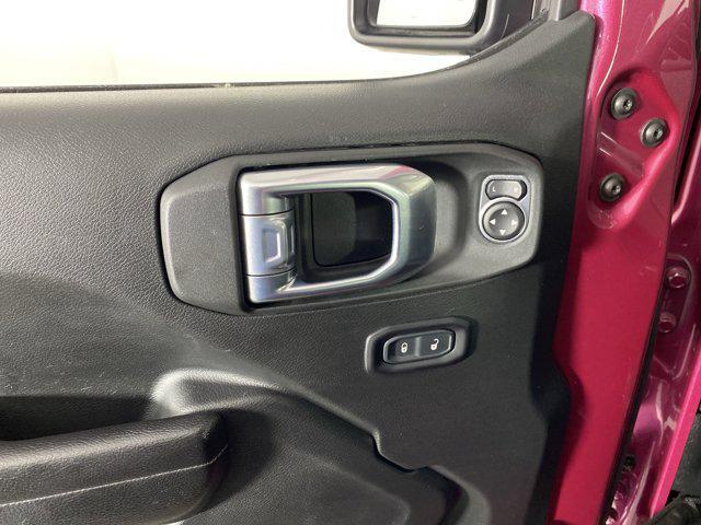 used 2021 Jeep Wrangler Unlimited car, priced at $32,300