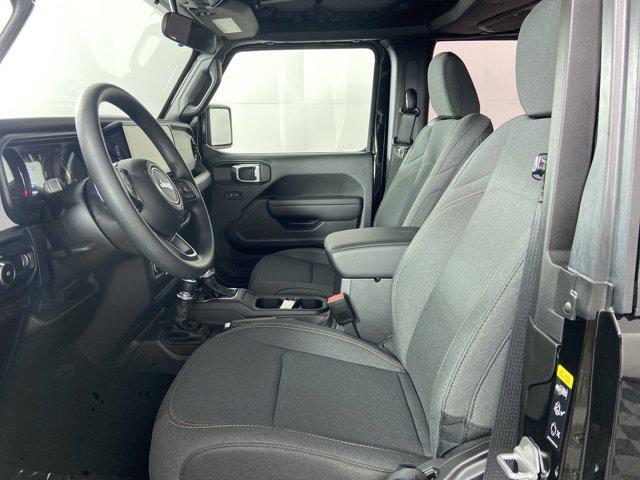 new 2025 Jeep Wrangler car, priced at $34,288