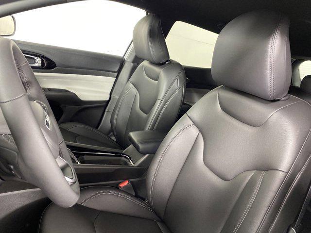 new 2025 Jeep Compass car, priced at $31,611