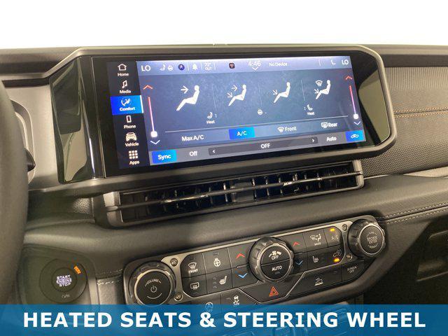 new 2025 Jeep Gladiator car, priced at $48,159