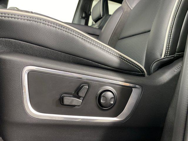 new 2025 Ram 1500 car, priced at $60,576