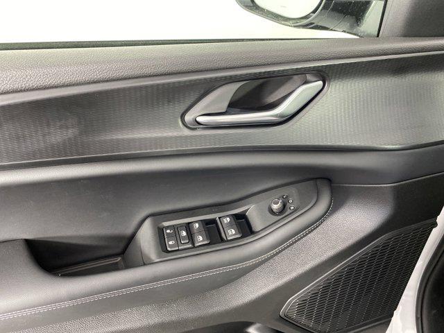 new 2025 Jeep Grand Cherokee car, priced at $41,295