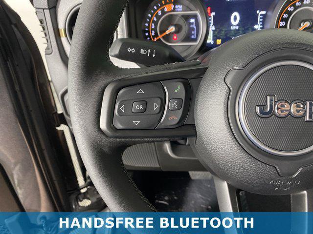 new 2025 Jeep Wrangler car, priced at $47,728