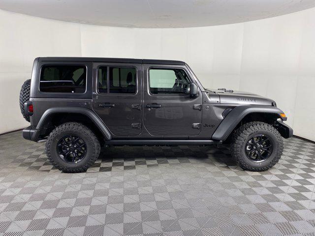 new 2025 Jeep Wrangler car, priced at $47,728