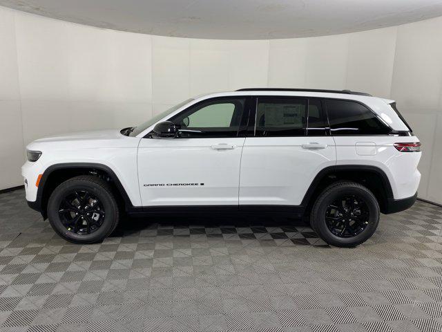 new 2025 Jeep Grand Cherokee car, priced at $40,098