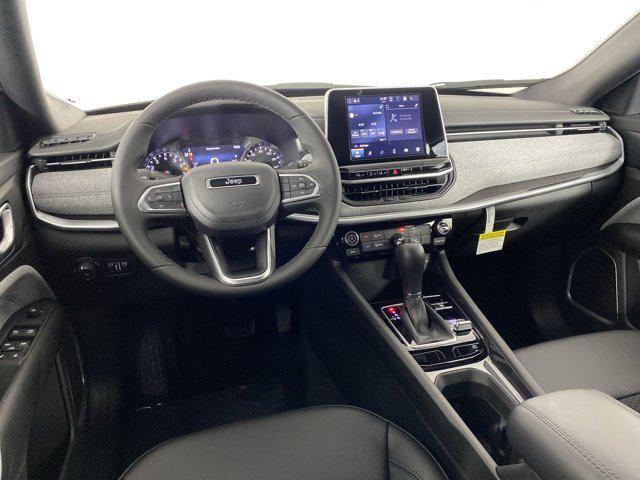 new 2025 Jeep Compass car, priced at $28,202