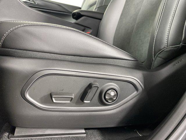 new 2025 Jeep Grand Cherokee car, priced at $43,210