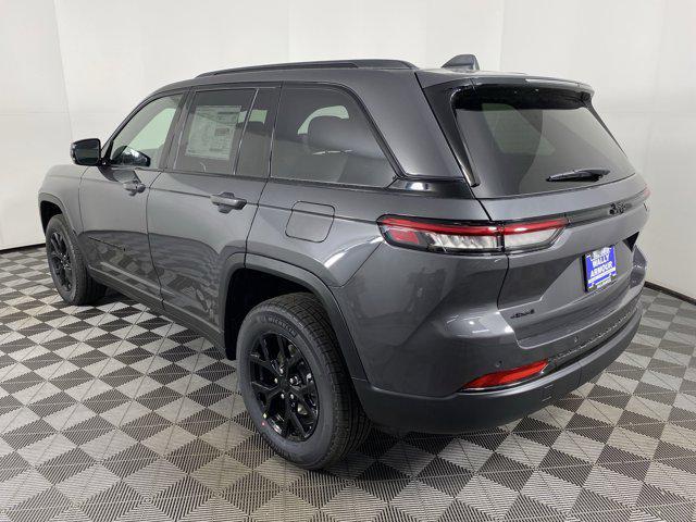 new 2025 Jeep Grand Cherokee car, priced at $41,004