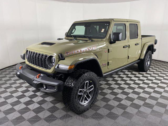new 2025 Jeep Gladiator car, priced at $48,677