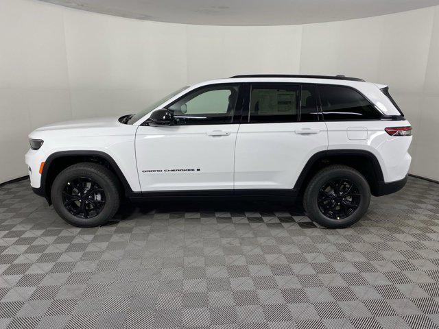 new 2025 Jeep Grand Cherokee car, priced at $40,106