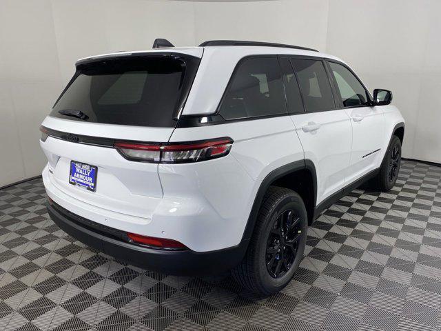 new 2025 Jeep Grand Cherokee car, priced at $40,106