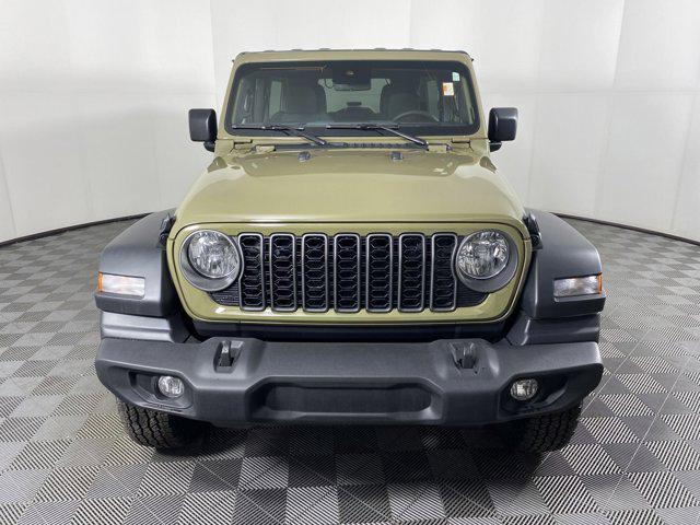 new 2025 Jeep Wrangler car, priced at $43,556