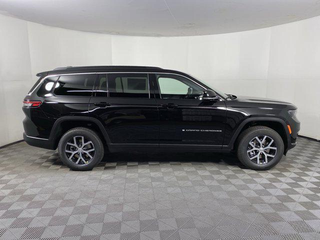 new 2025 Jeep Grand Cherokee L car, priced at $48,303