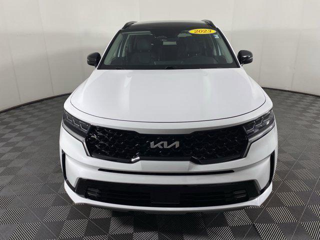 used 2023 Kia Sorento car, priced at $33,900