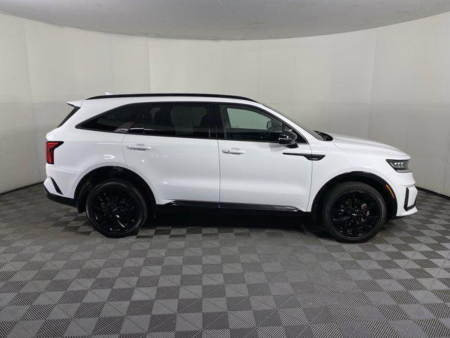 used 2023 Kia Sorento car, priced at $33,900