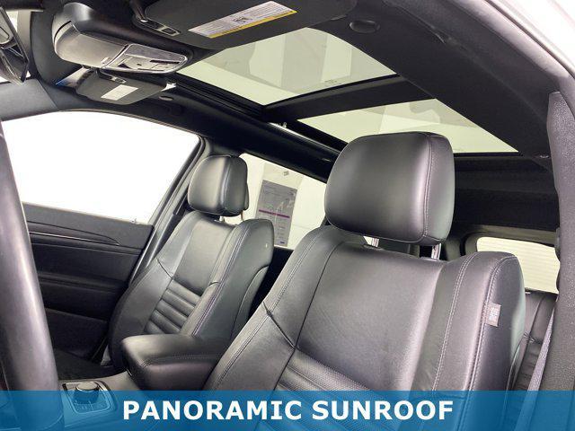 used 2021 Jeep Grand Cherokee car, priced at $32,900
