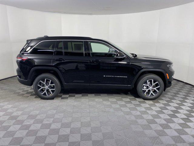 new 2025 Jeep Grand Cherokee car, priced at $43,866