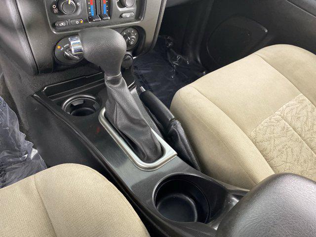 used 2005 GMC Envoy car, priced at $3,288