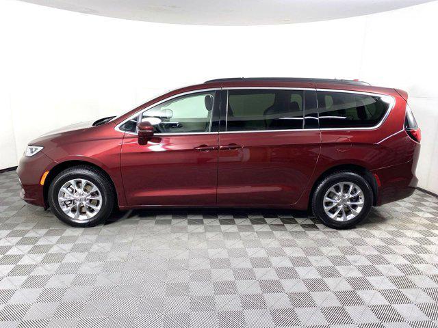 used 2022 Chrysler Pacifica car, priced at $31,000