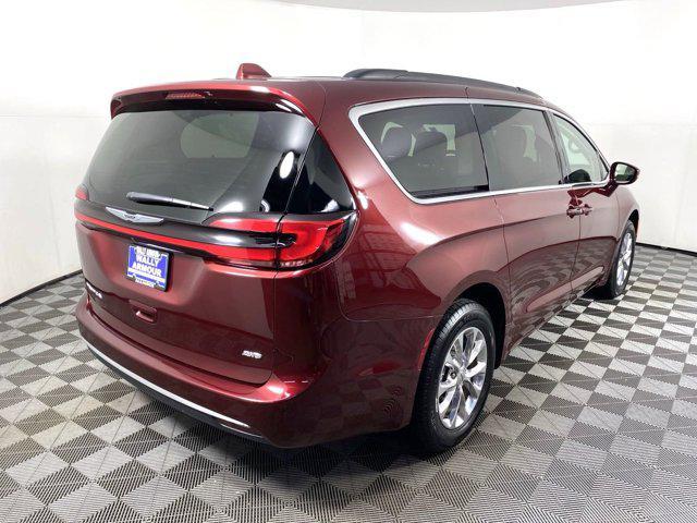 used 2022 Chrysler Pacifica car, priced at $31,000