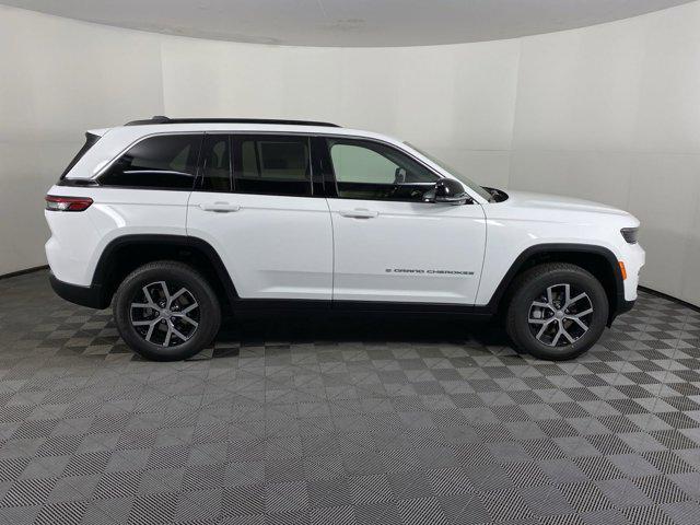 new 2025 Jeep Grand Cherokee car, priced at $41,207