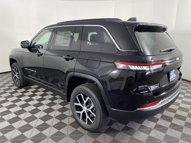 new 2025 Jeep Grand Cherokee car, priced at $44,492
