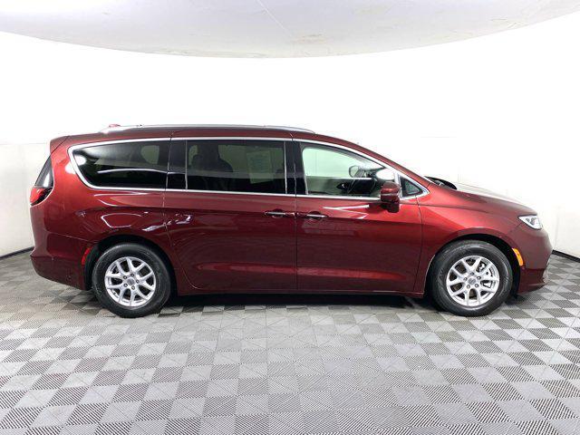 used 2021 Chrysler Pacifica car, priced at $26,900