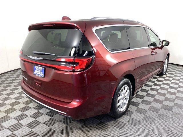 used 2021 Chrysler Pacifica car, priced at $26,900