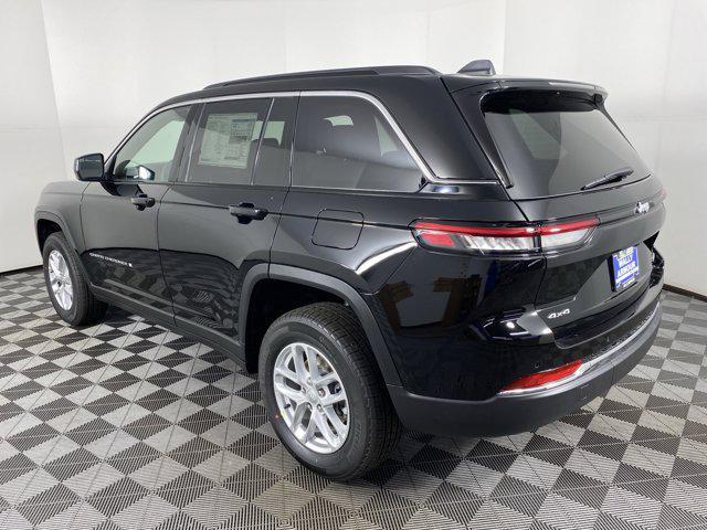 new 2025 Jeep Grand Cherokee car, priced at $39,017