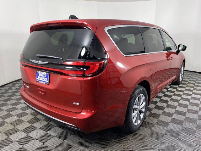 new 2025 Chrysler Pacifica car, priced at $44,791