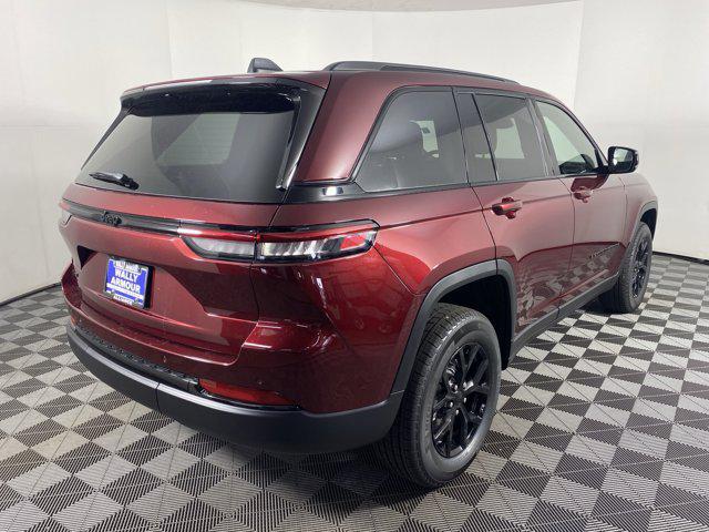 new 2025 Jeep Grand Cherokee car, priced at $41,004