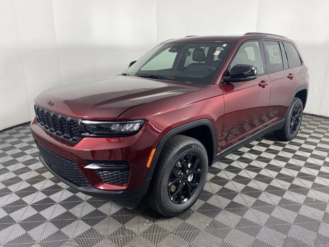 new 2025 Jeep Grand Cherokee car, priced at $41,004