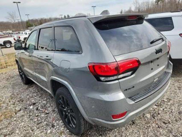 used 2022 Jeep Grand Cherokee car, priced at $31,600