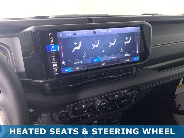 new 2025 Jeep Wrangler car, priced at $58,525